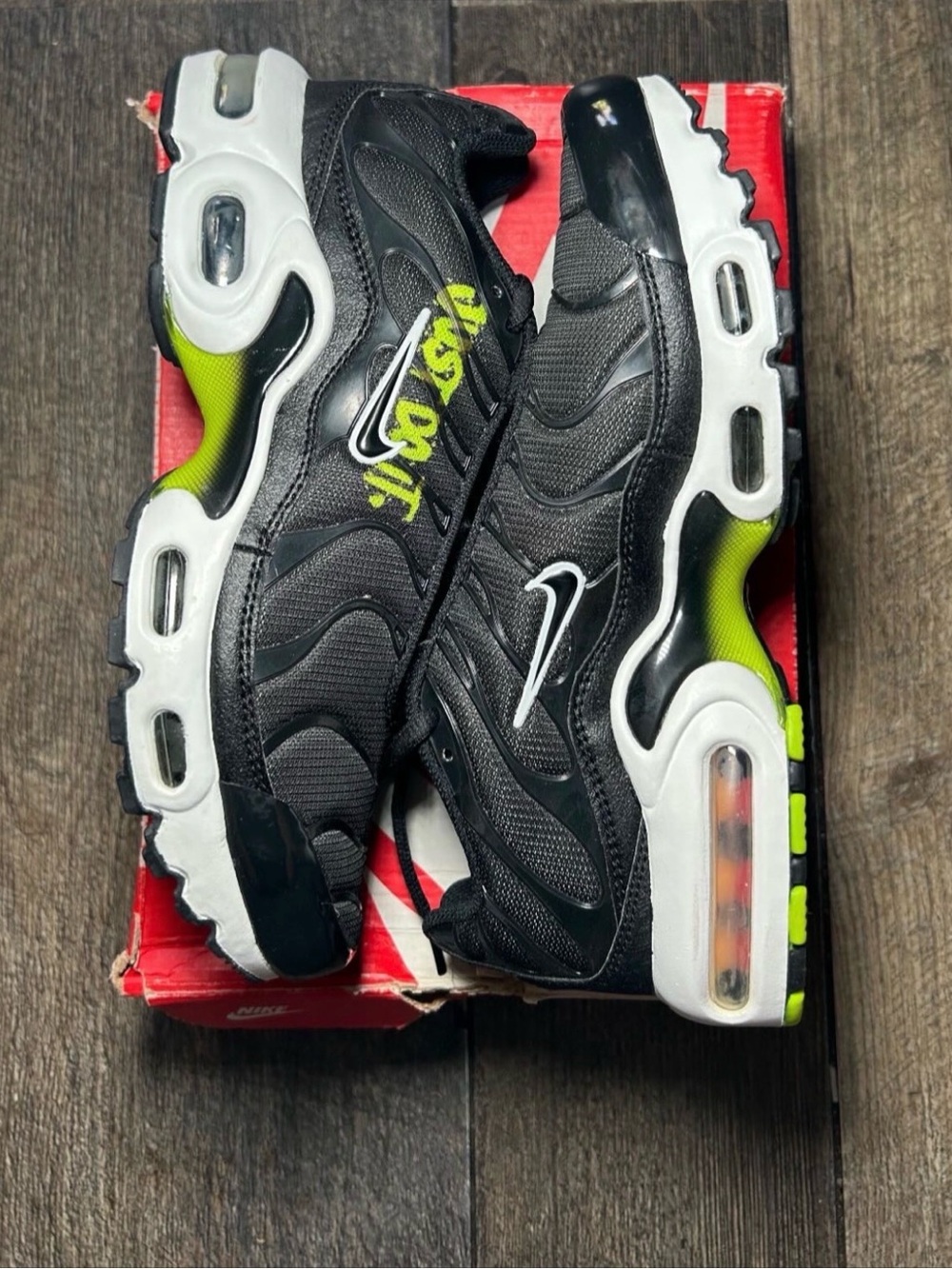 Nike Air Max Plus 1 “Black Volt” Size 6.5Y